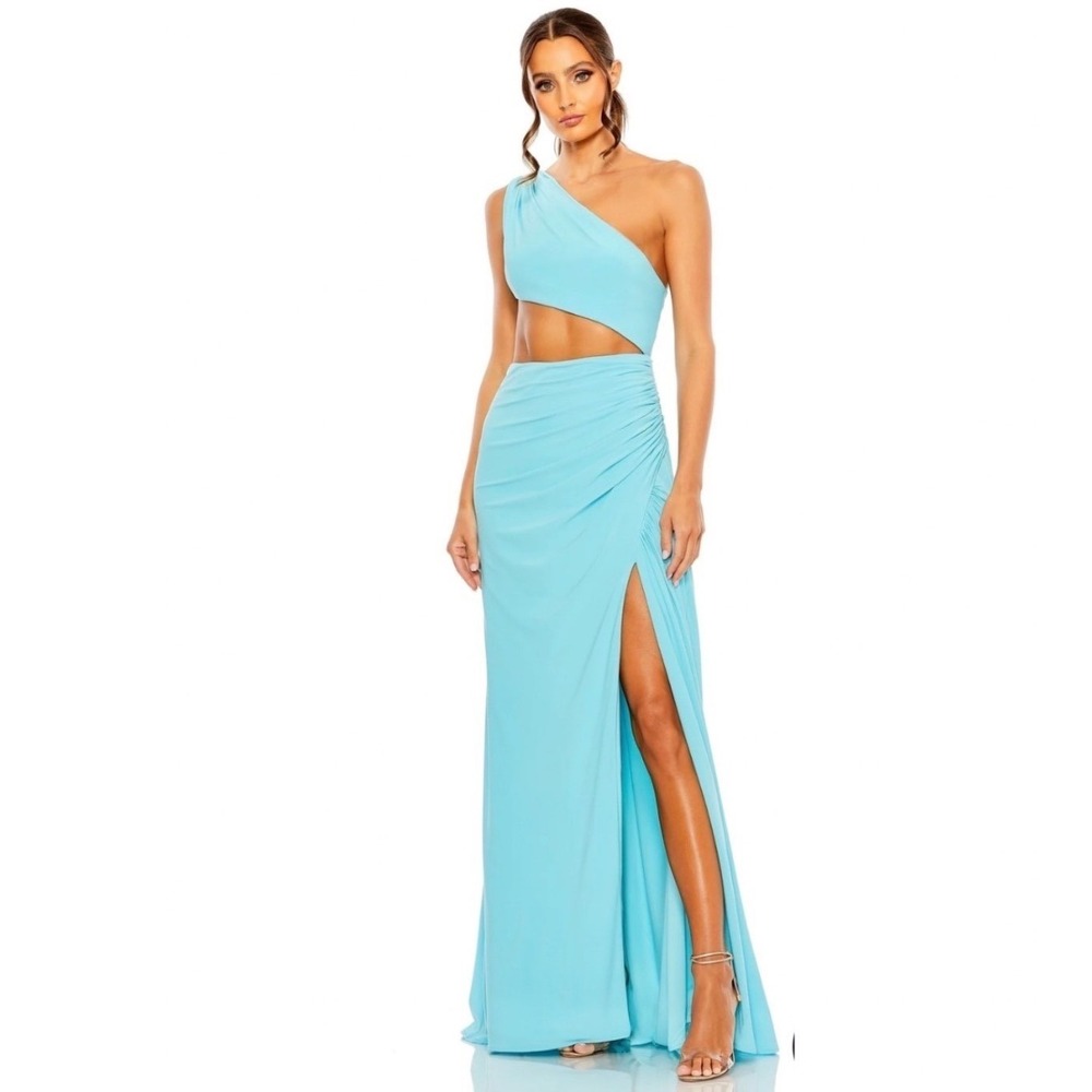 IEENA FOR‎ MAC DUGGAL One Shoulder Cutout Ruched Gown Light Blue 26524 Size 6
